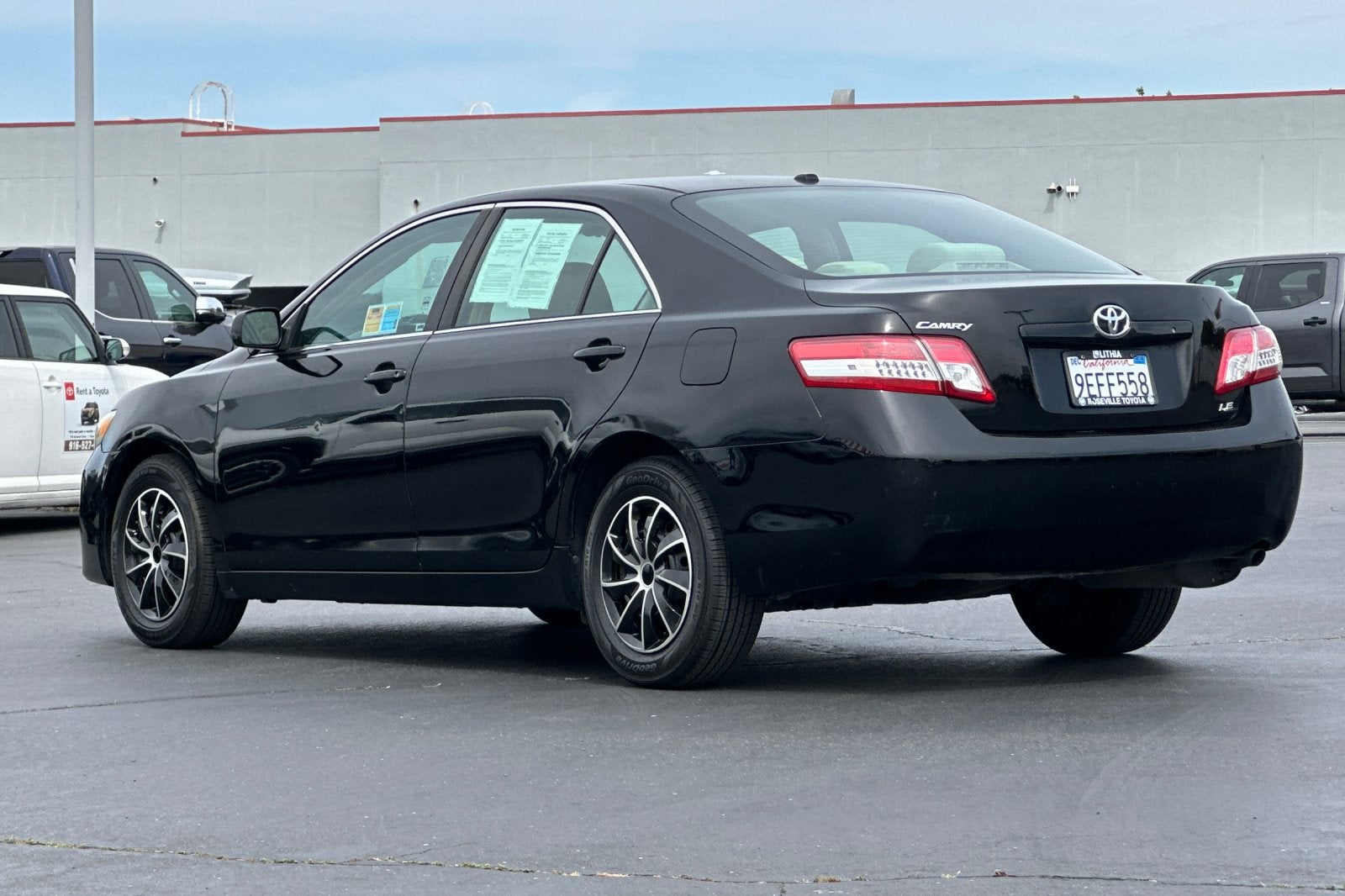 2011 Toyota Camry LE