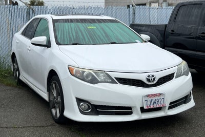 2014 Toyota Camry SE