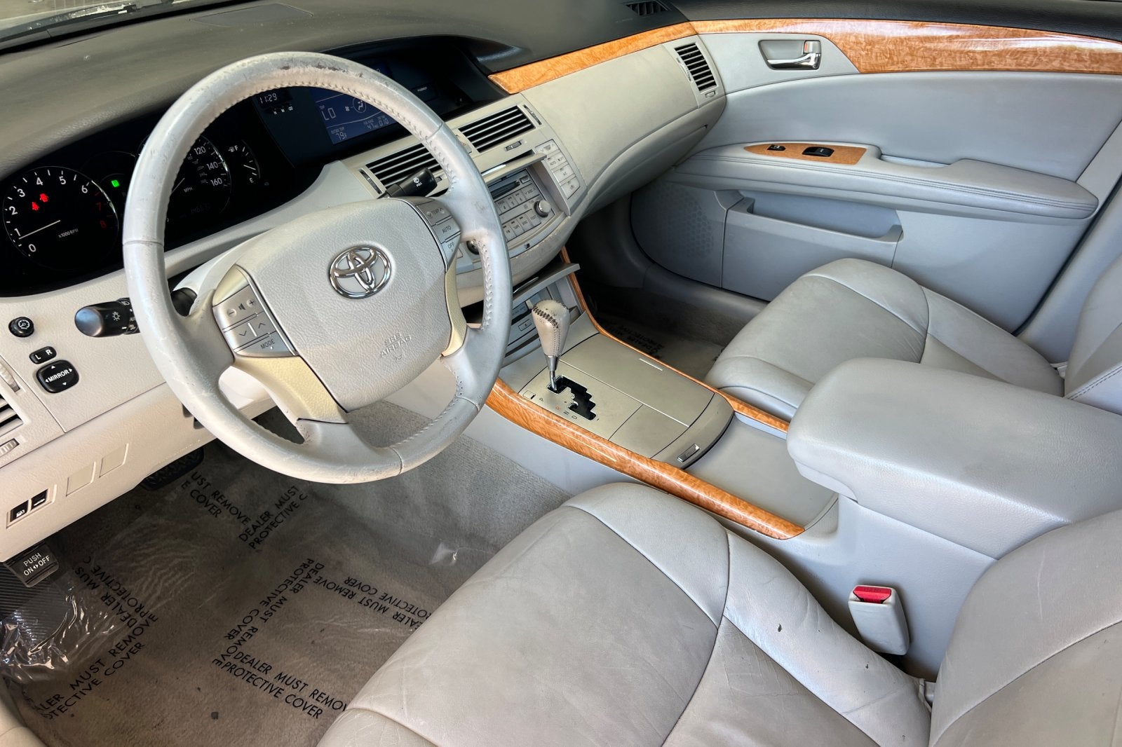 2005 Toyota Avalon XLS