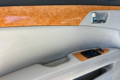 2005 Toyota Avalon XLS