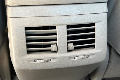 2005 Toyota Avalon XLS