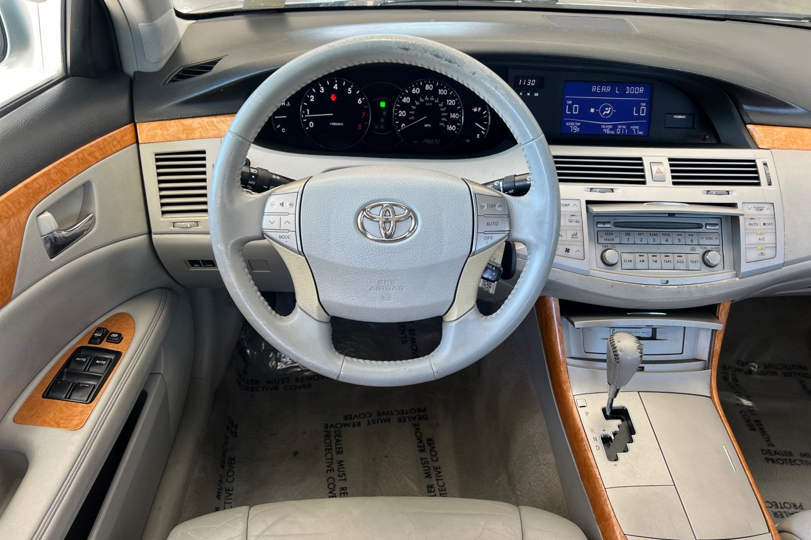 2005 Toyota Avalon XLS