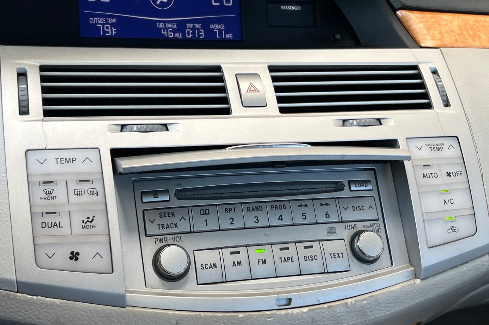 2005 Toyota Avalon XLS