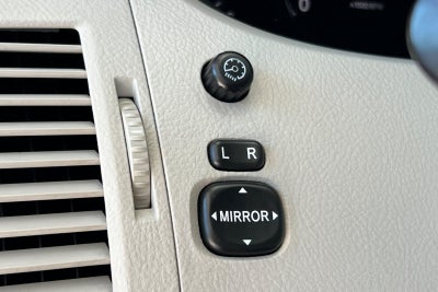 2005 Toyota Avalon XLS