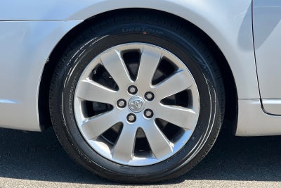 2005 Toyota Avalon XLS