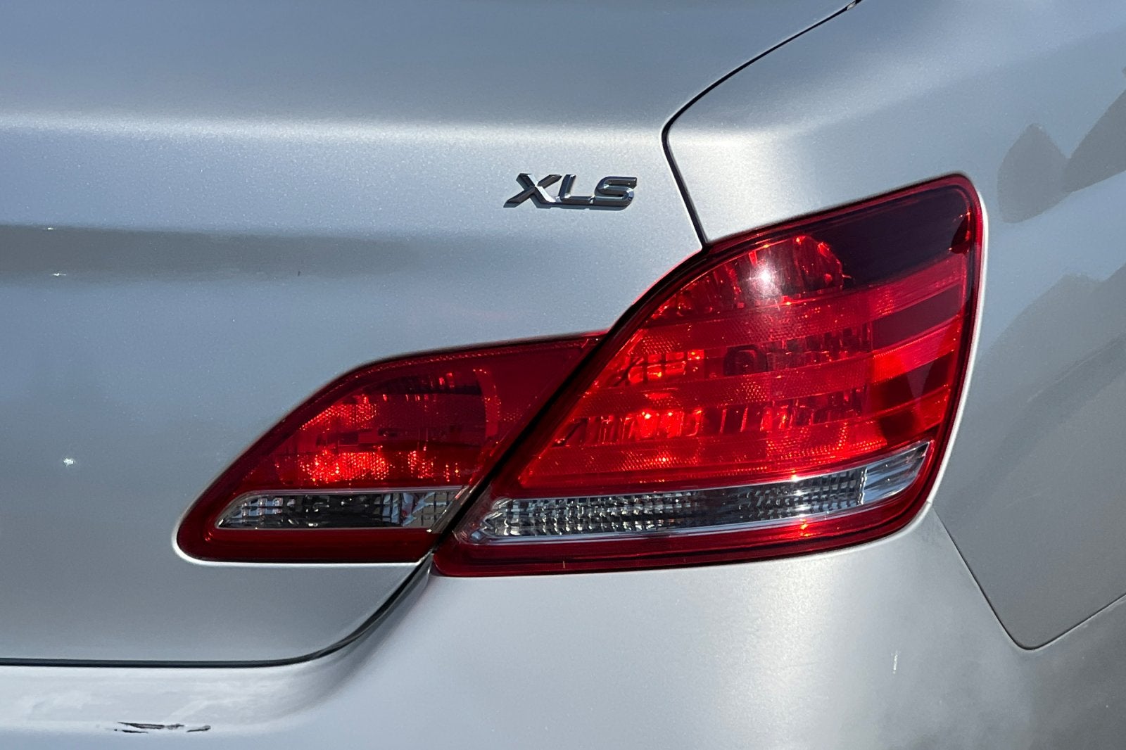 2005 Toyota Avalon XLS