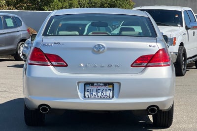2005 Toyota Avalon XLS