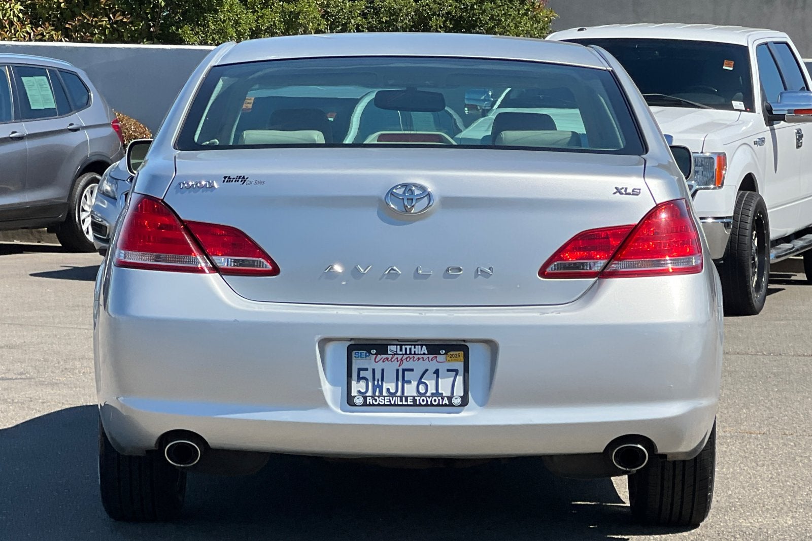 2005 Toyota Avalon XLS