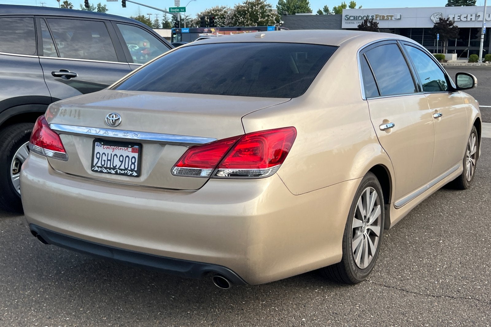 2011 Toyota Avalon Limited