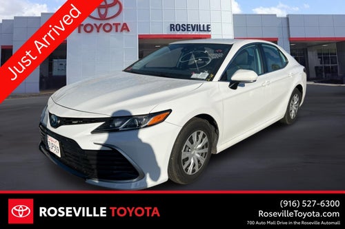 2022 Toyota Camry Hybrid LE