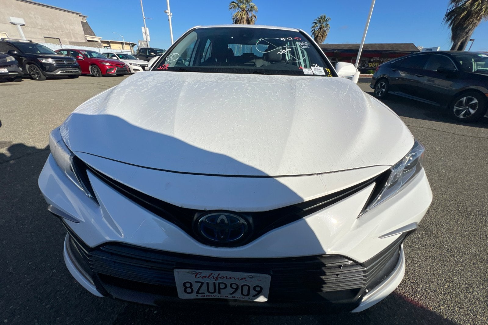 2022 Toyota Camry Hybrid LE