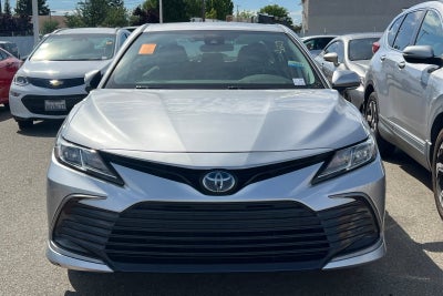 2023 Toyota Camry Hybrid LE