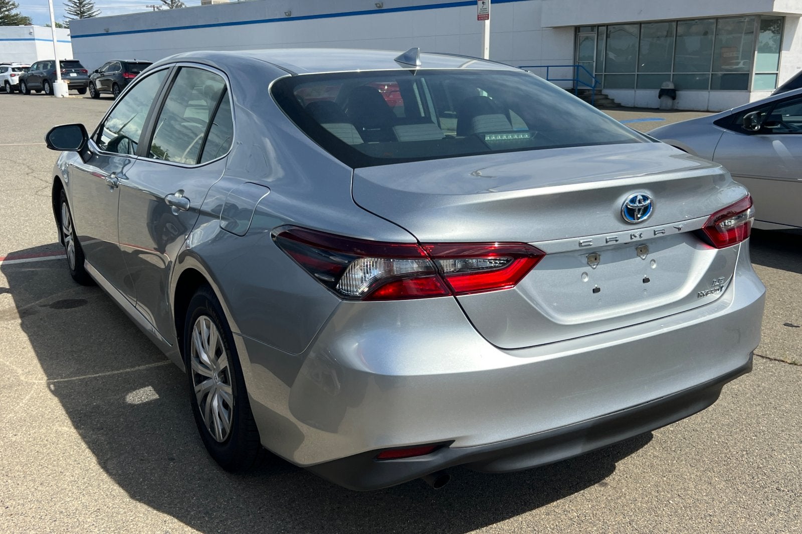 2023 Toyota Camry Hybrid LE