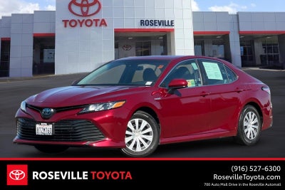 2020 Toyota Camry Hybrid LE