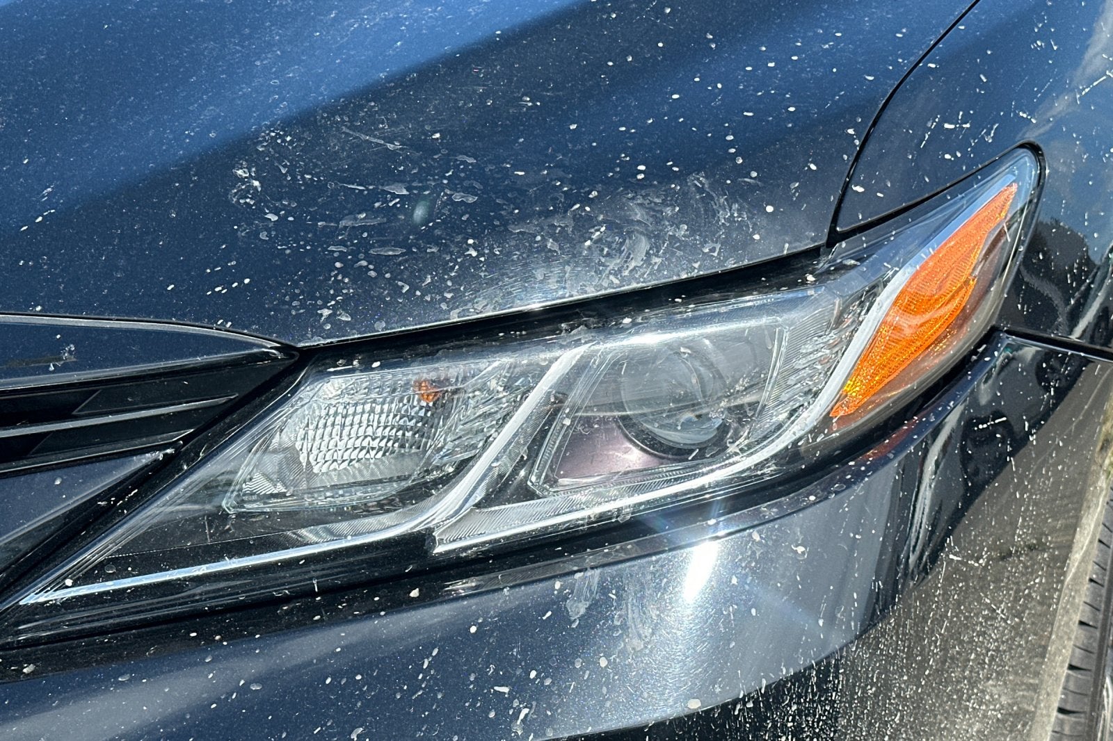 2021 Toyota Camry Hybrid LE