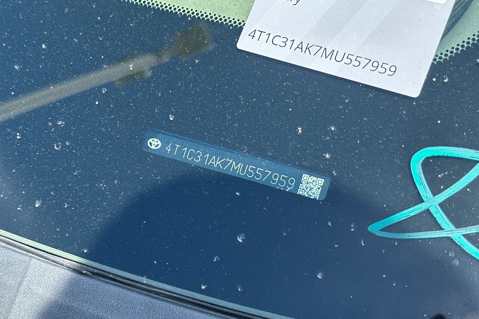 2021 Toyota Camry Hybrid LE