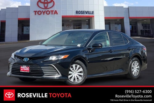 2022 Toyota Camry Hybrid LE