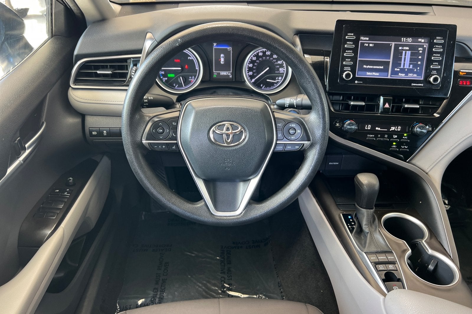2022 Toyota Camry Hybrid LE