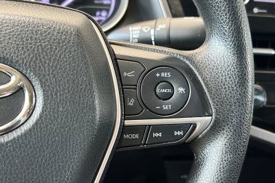 2022 Toyota Camry Hybrid LE