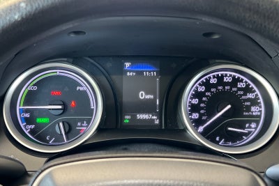 2022 Toyota Camry Hybrid LE