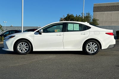 2025 Toyota Camry LE