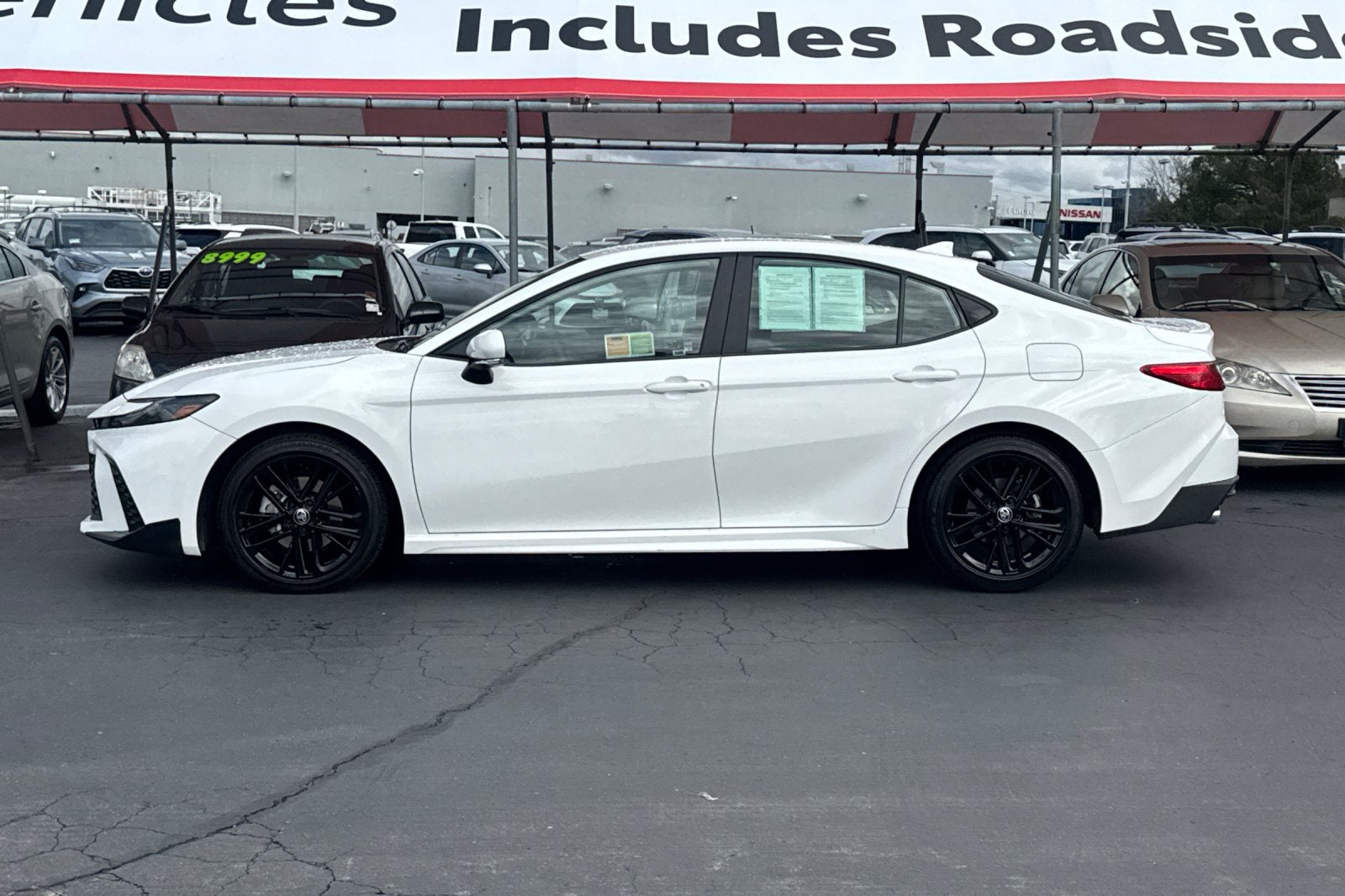 2025 Toyota Camry SE