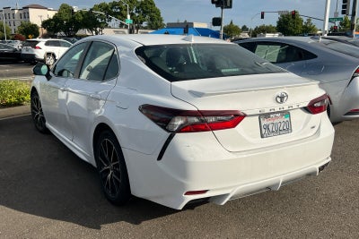 2021 Toyota Camry SE
