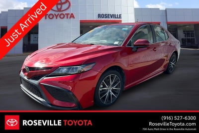2022 Toyota Camry SE