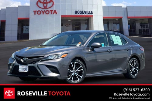 2020 Toyota Camry SE