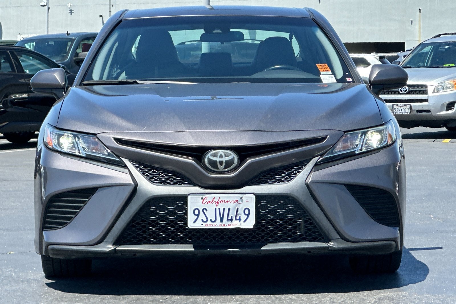 2020 Toyota Camry SE
