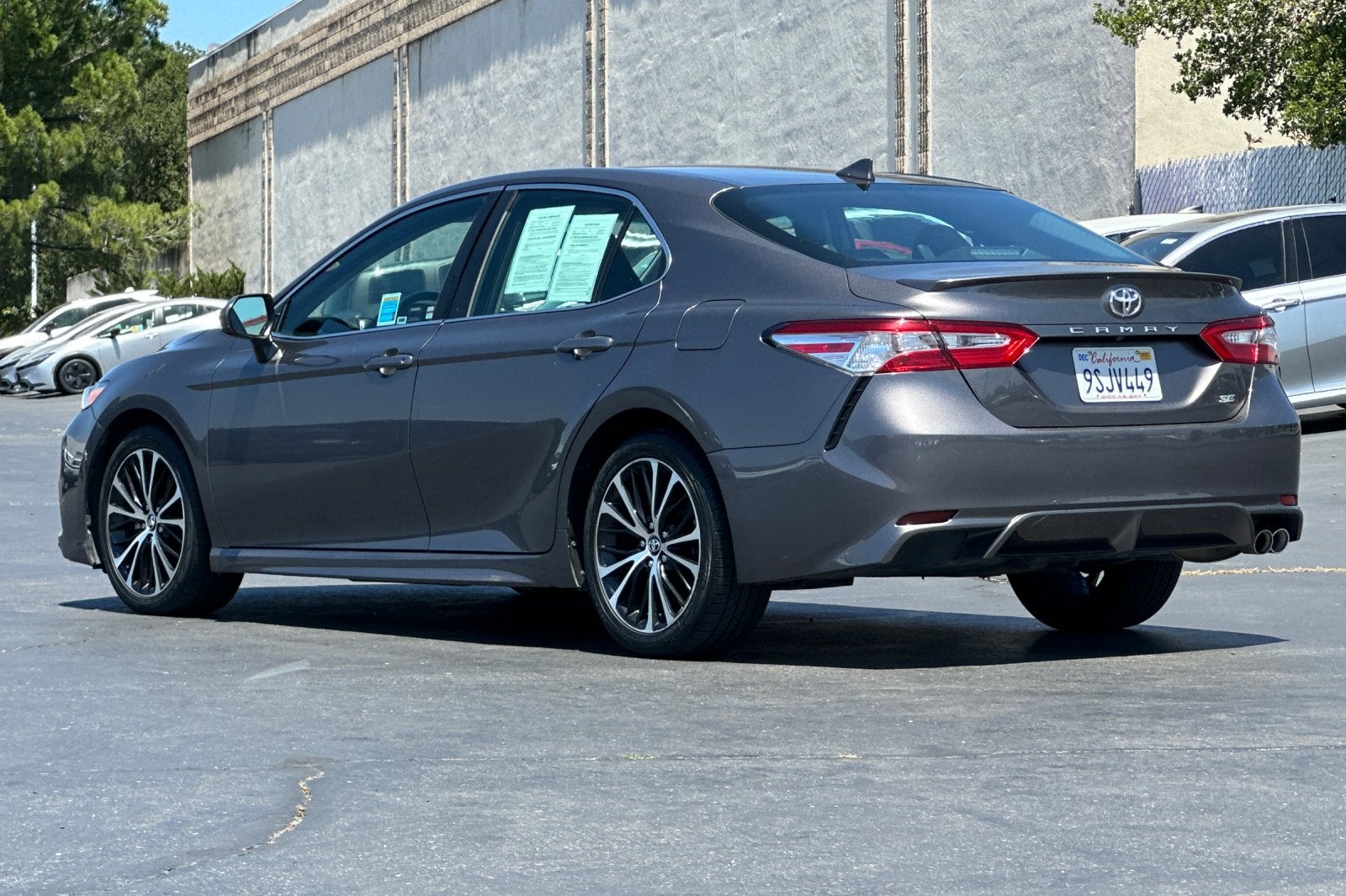 2020 Toyota Camry SE