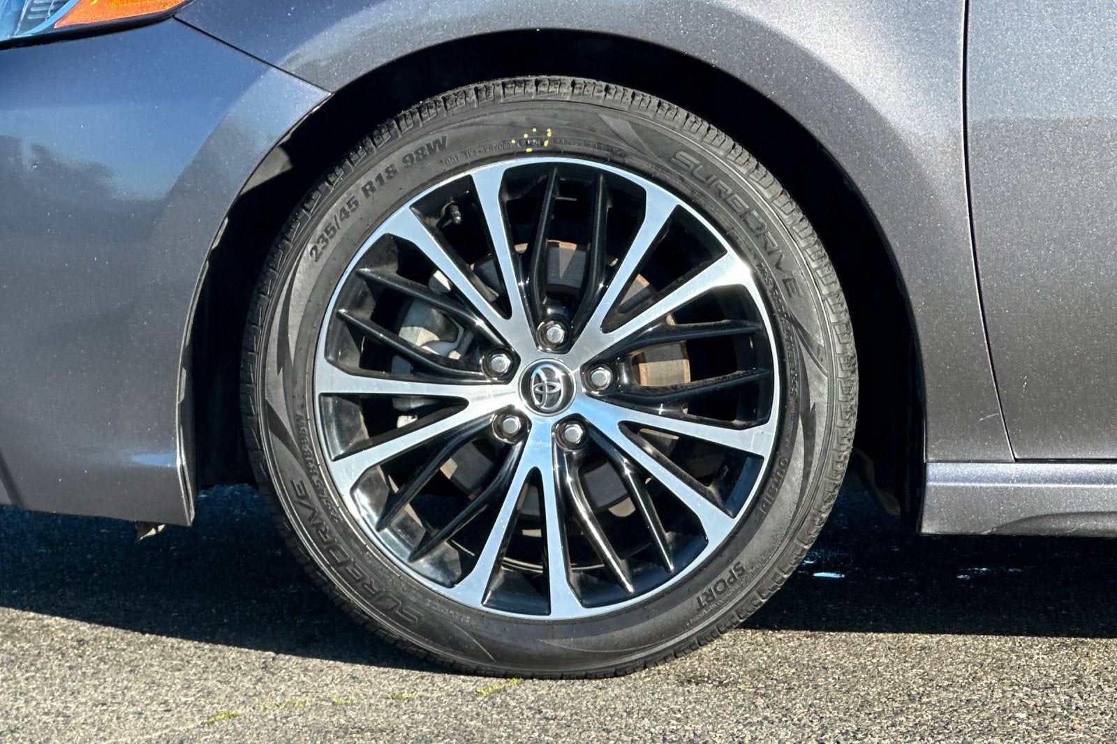 2020 Toyota Camry SE