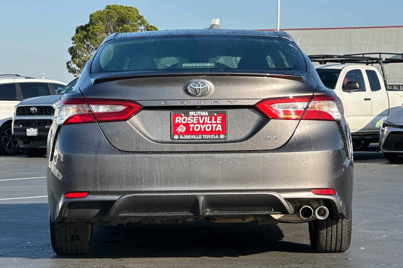 2020 Toyota Camry SE