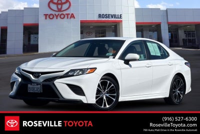 2020 Toyota Camry SE