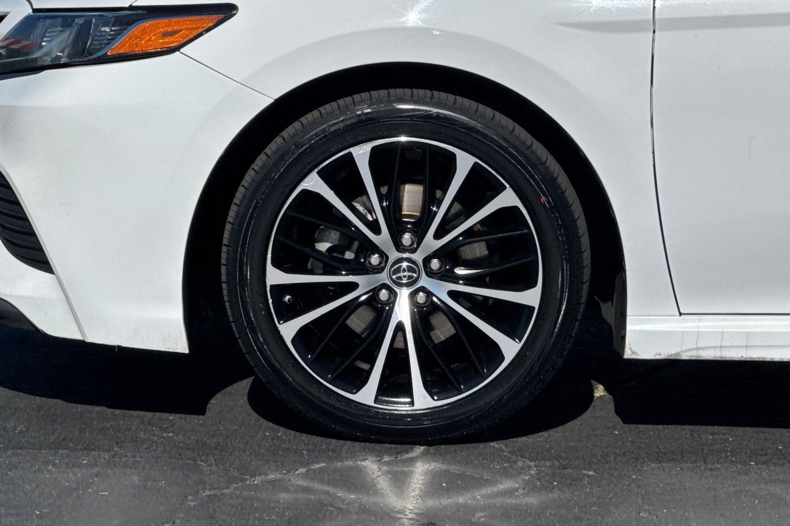 2020 Toyota Camry SE