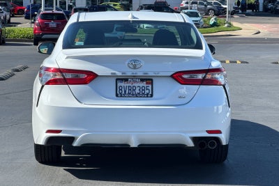 2020 Toyota Camry SE