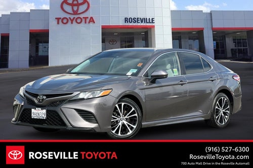 2020 Toyota Camry SE