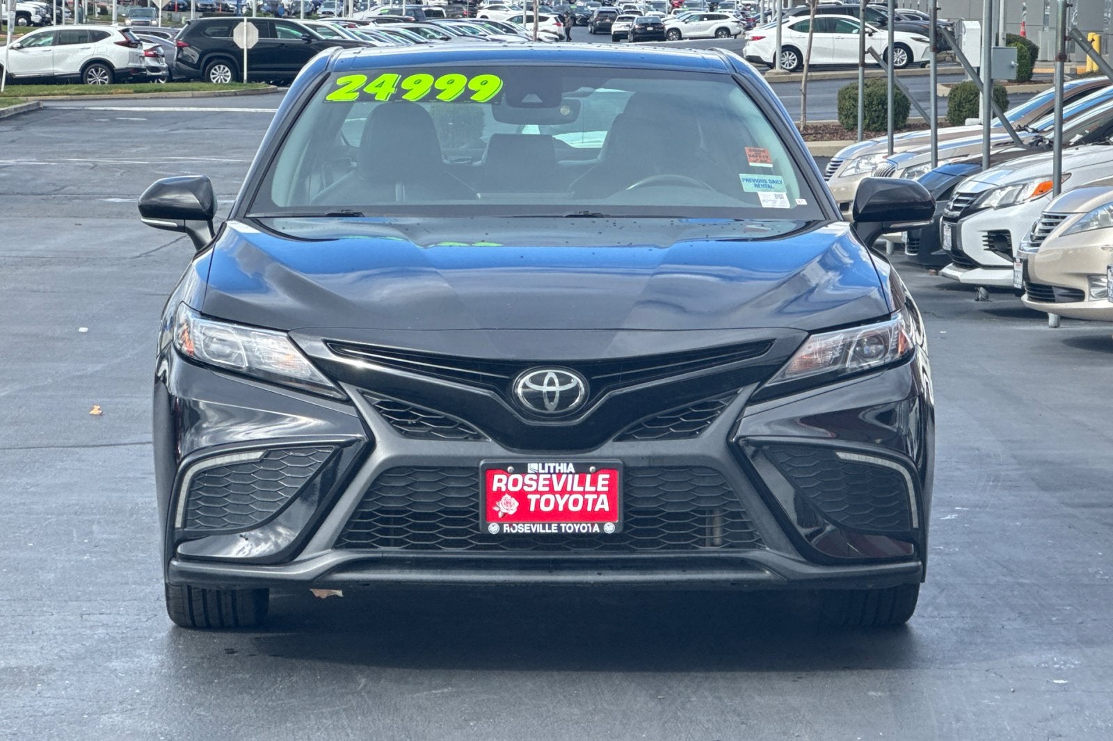 2023 Toyota Camry SE
