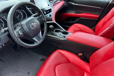 2022 Toyota Camry Hybrid XSE