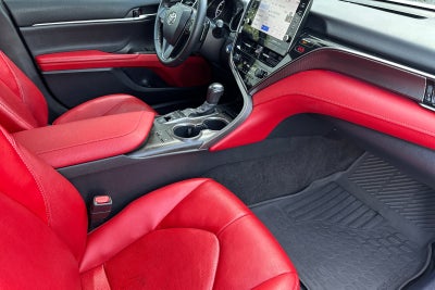 2022 Toyota Camry Hybrid XSE