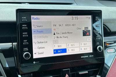 2022 Toyota Camry Hybrid XSE