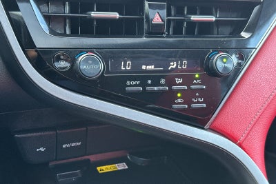 2022 Toyota Camry Hybrid XSE