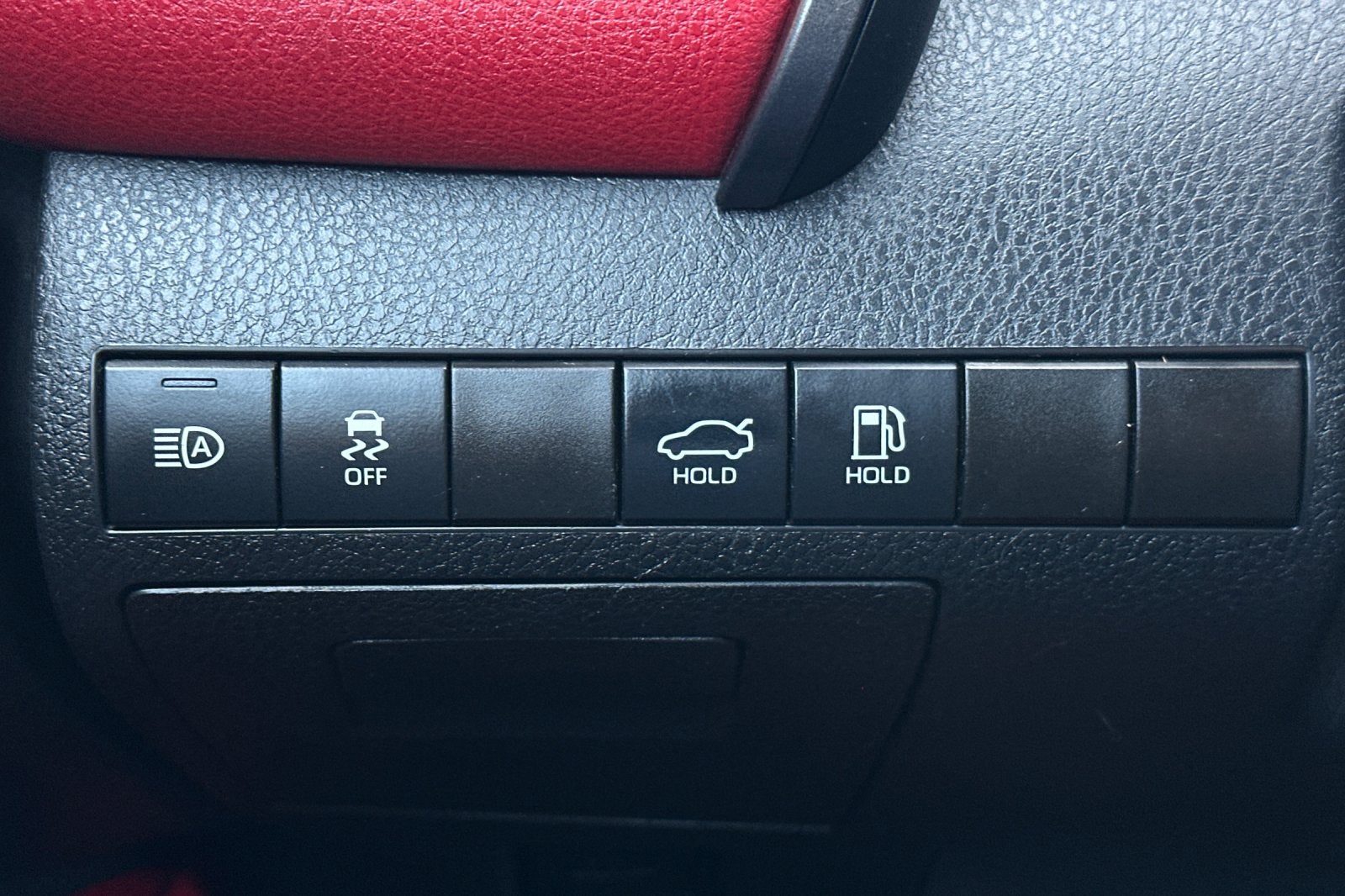 2022 Toyota Camry Hybrid XSE