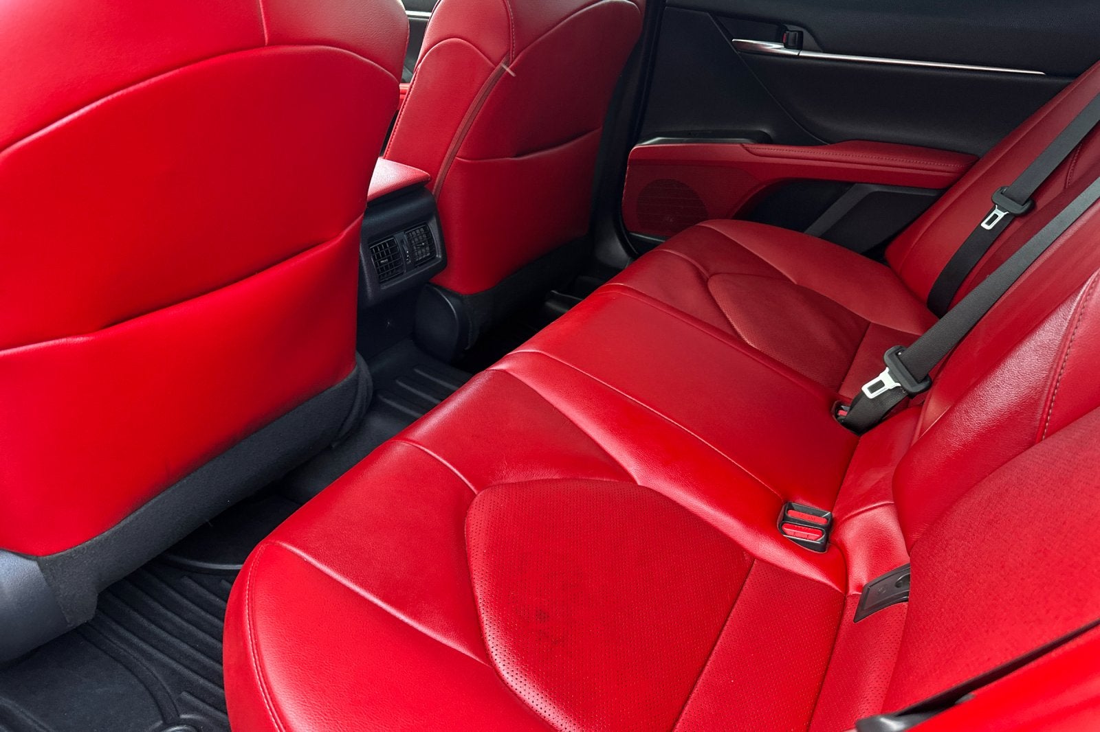 2022 Toyota Camry Hybrid XSE