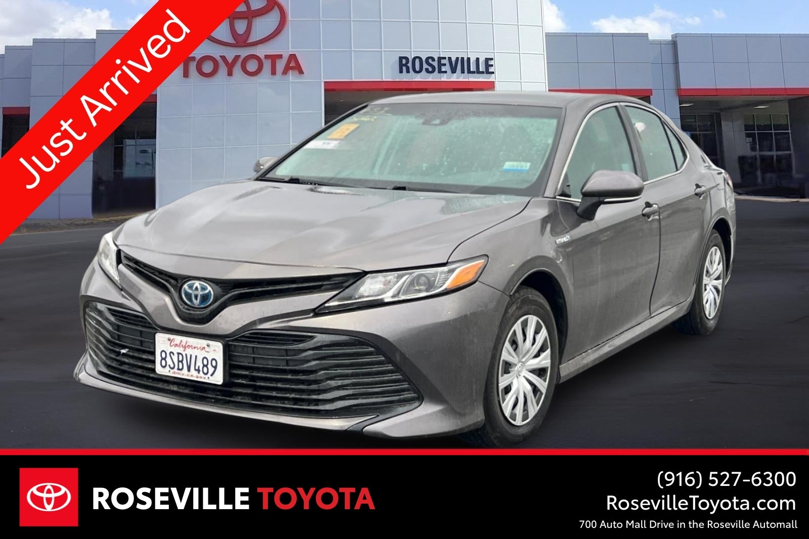 2020 Toyota Camry Hybrid LE