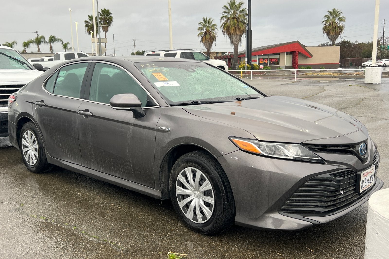 2020 Toyota Camry Hybrid LE