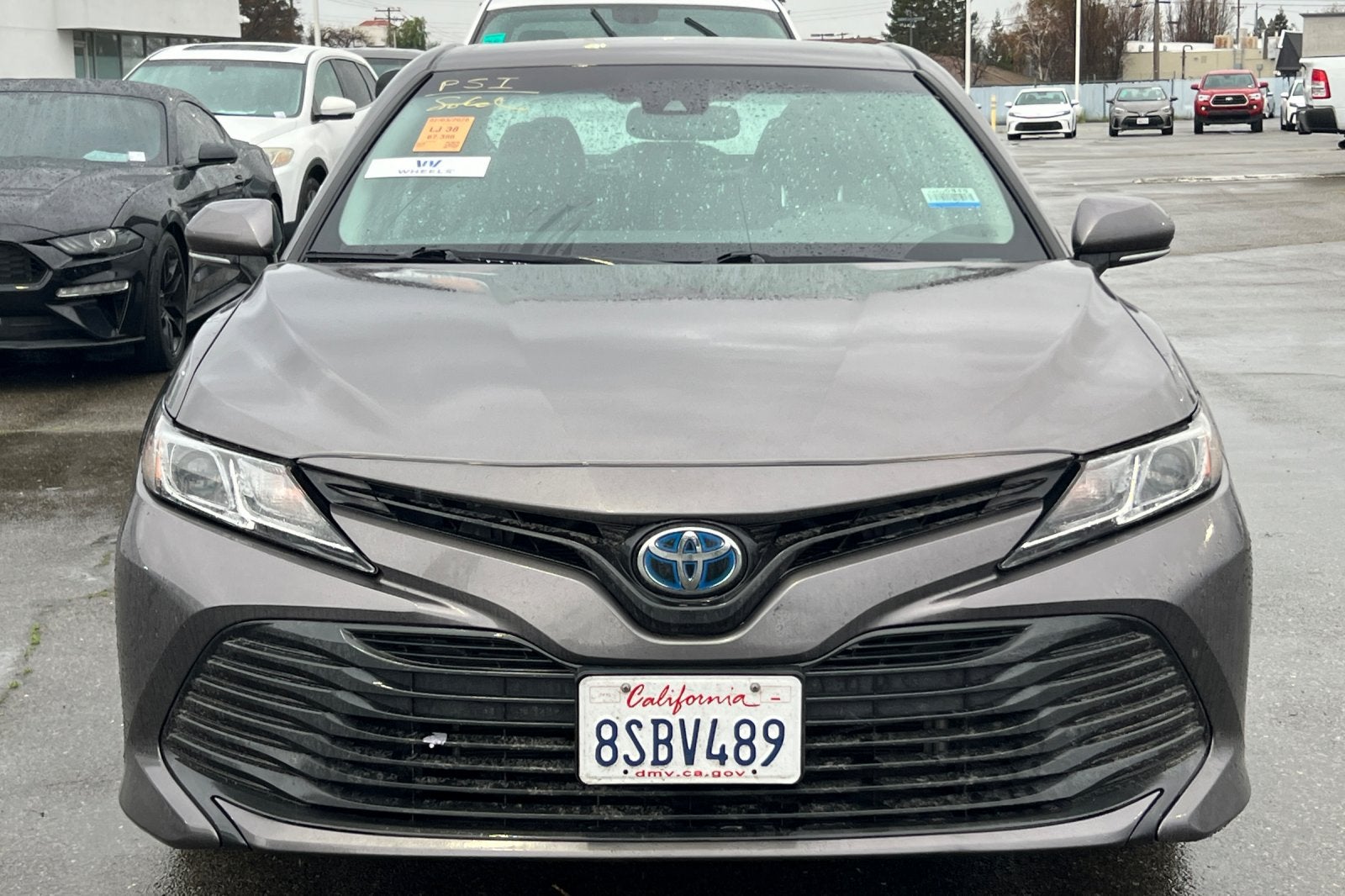 2020 Toyota Camry Hybrid LE