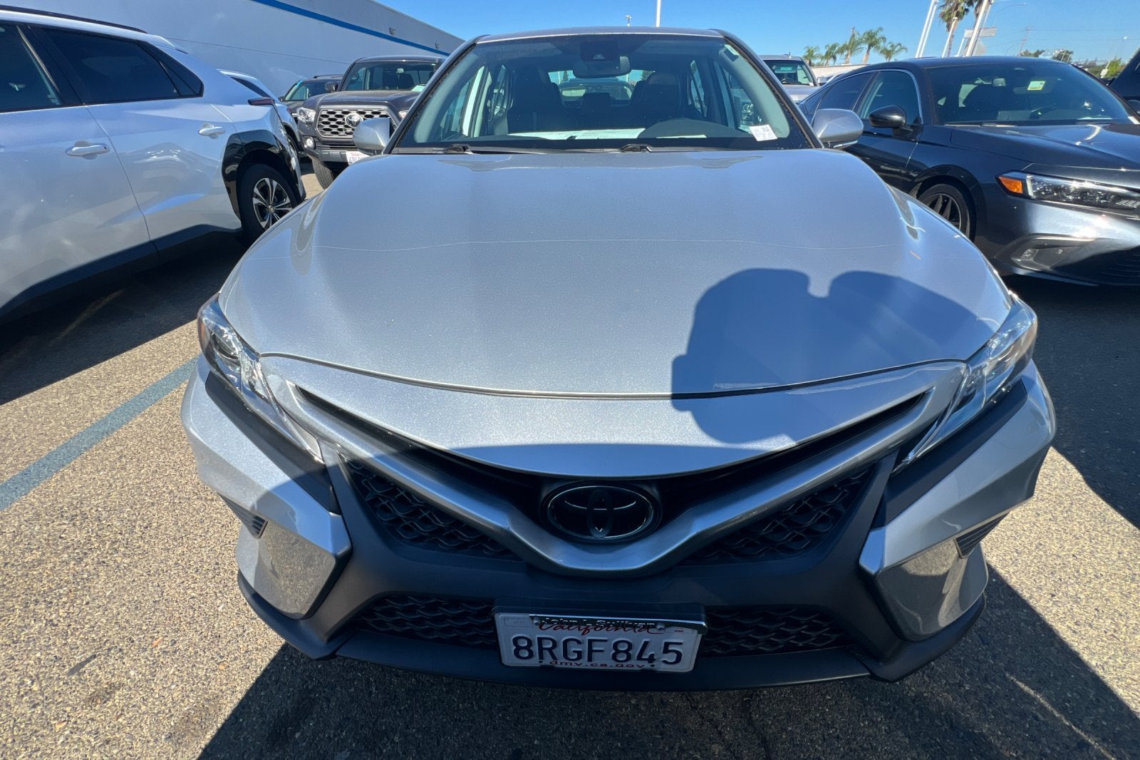 2020 Toyota Camry SE