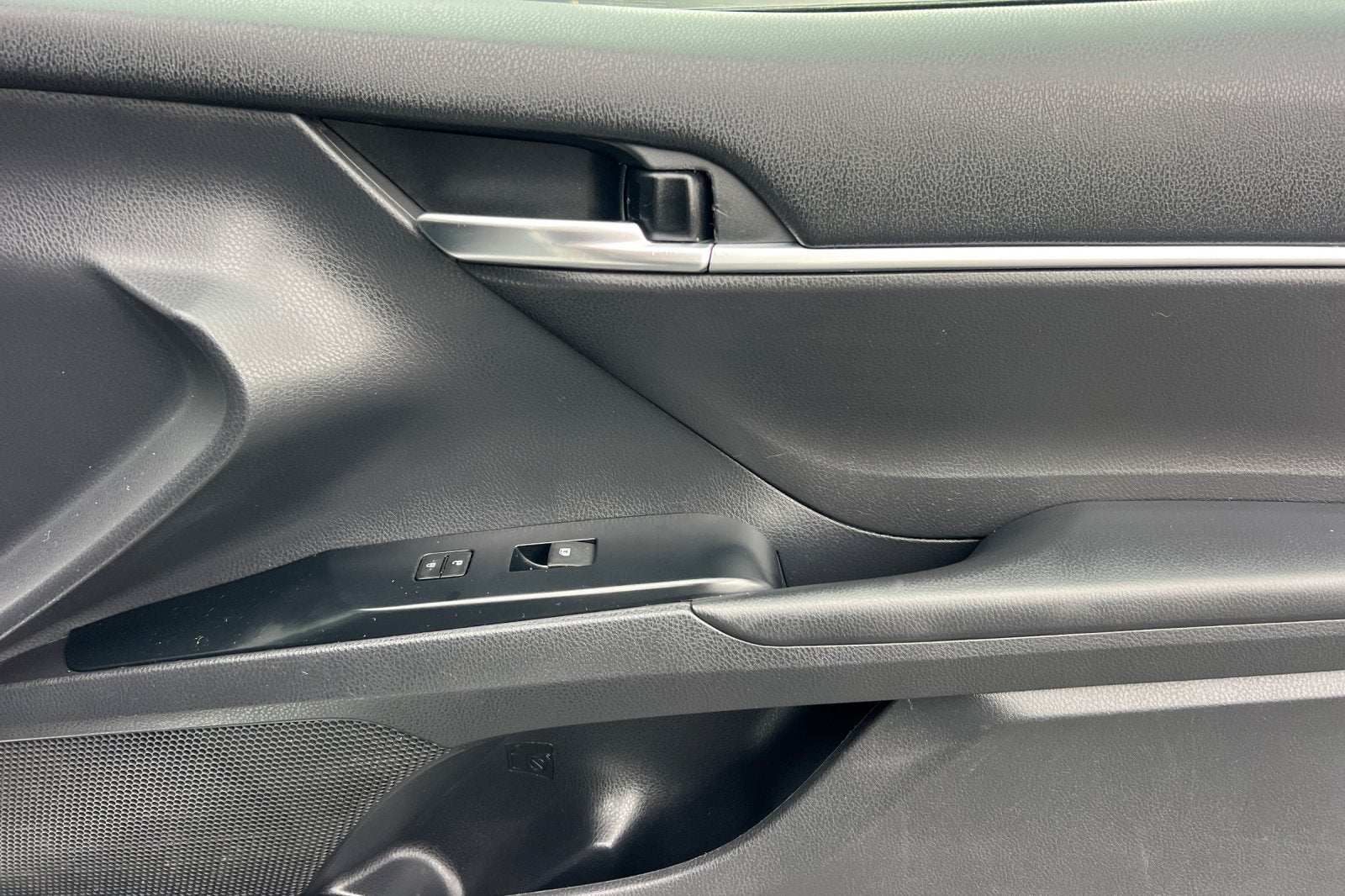 2020 Toyota Camry TRD V6