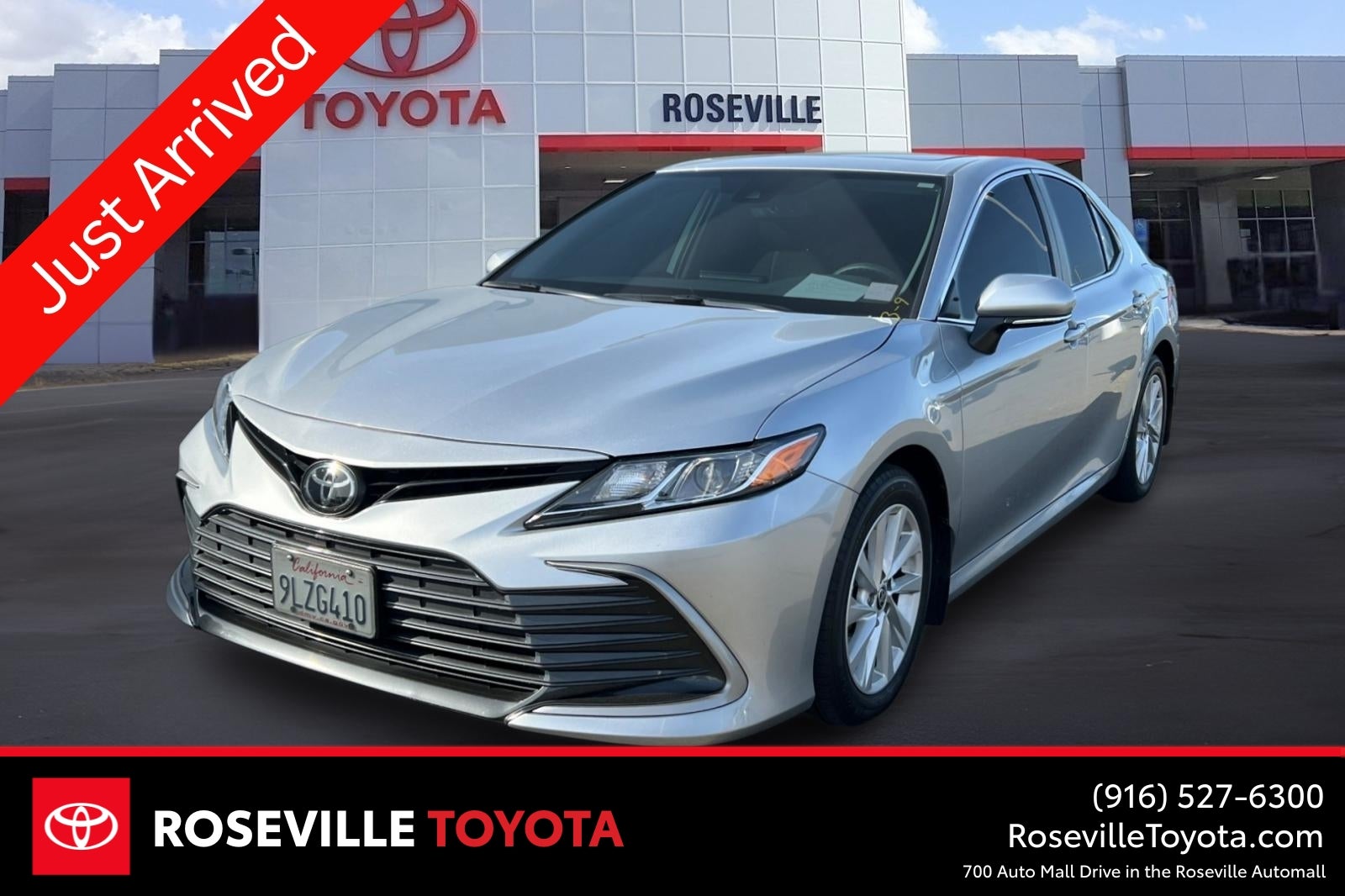 2024 Toyota Camry LE